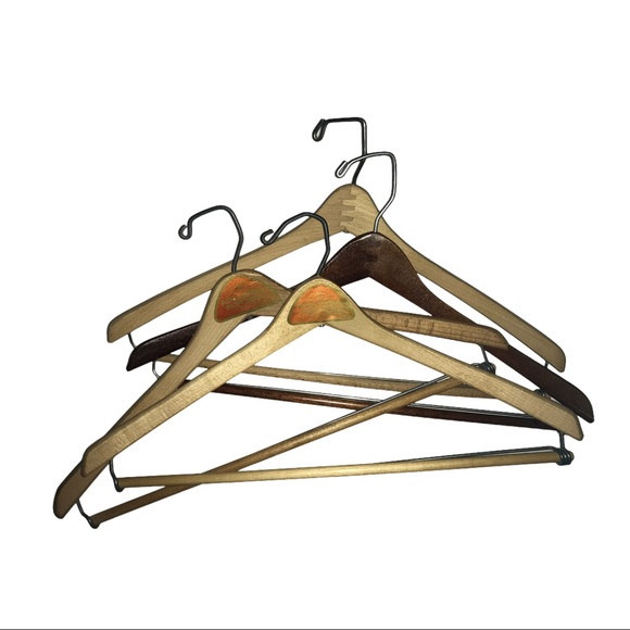 Lots of Vintage Hangers - Picture 3 of 6